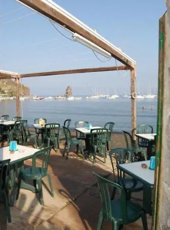 Hotel Conti Vulcano (Isola)
