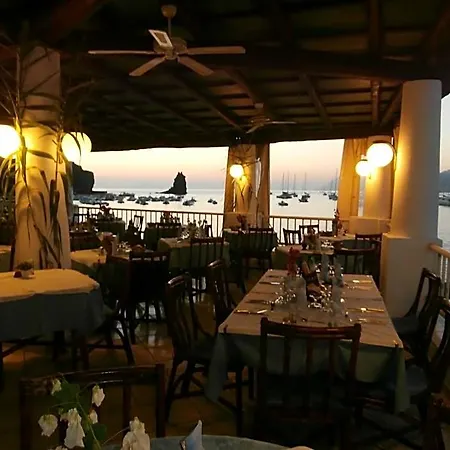 Hotel Conti 3*