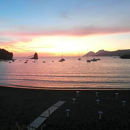Conti Vulcano (Isola)