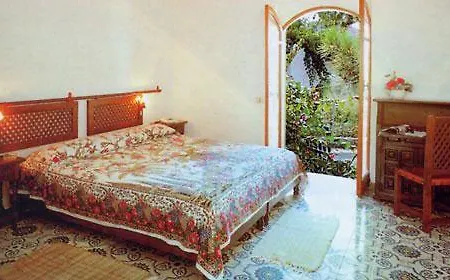 Hotel Conti 3*